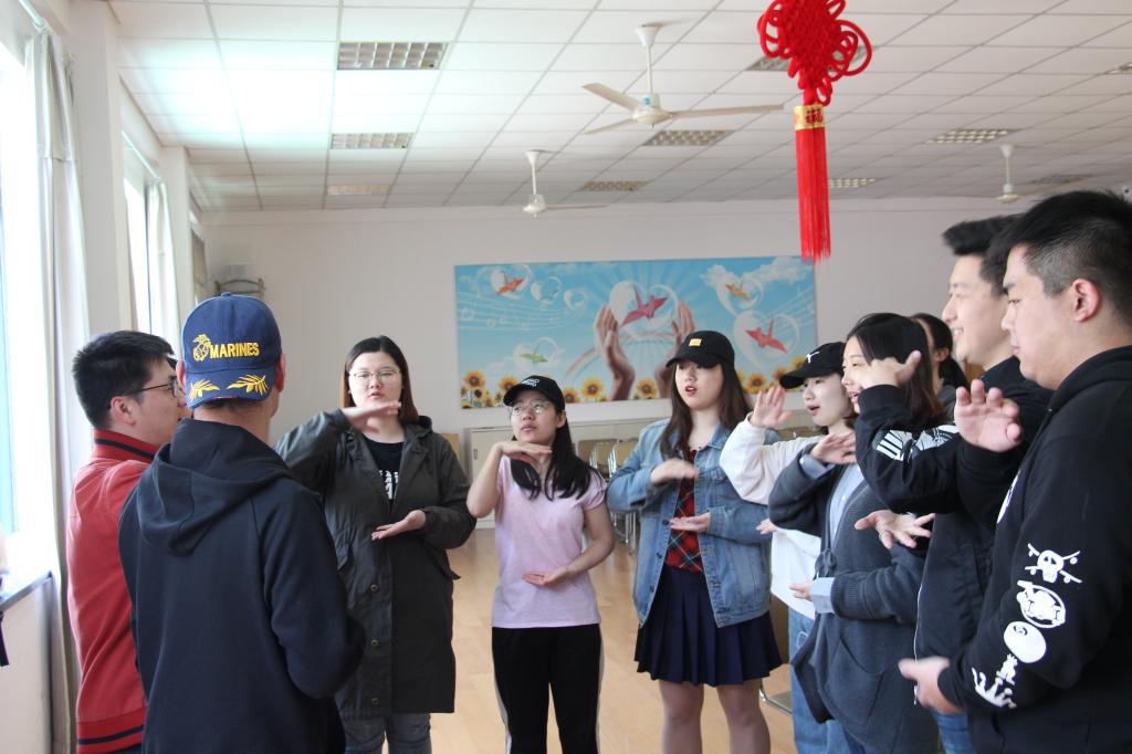弘扬青年精神 不负使命担当——传艺学院学生党员开展主题党日活动-上海体育大学