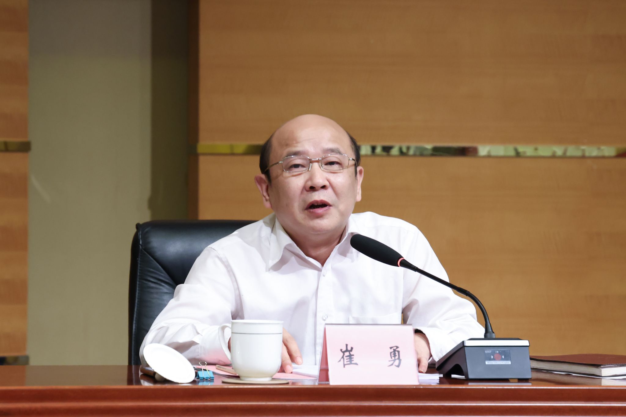 党委副书记,纪委书记,监察专员崔勇作《学习贯彻纪律处分条例让心存